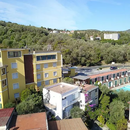 Ξενοδοχείο Ulivo 3*