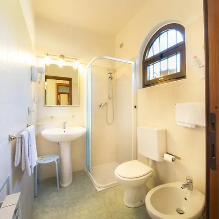 Ulivo 3* دْيانو مارينا